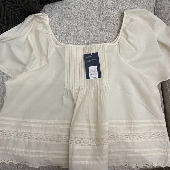 Universal Thread Women's Flutter Short Sleeve Blouse - Picture 2 of 5